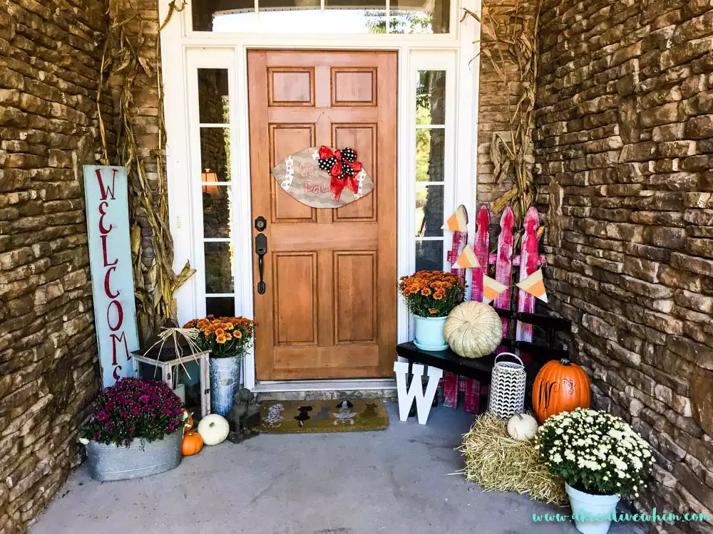 Welcome Fall Porch Display