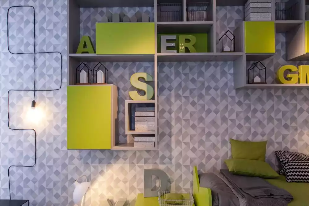 Green lime accents for wall storage