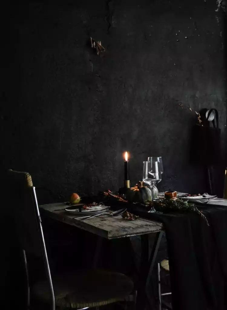 Halloween-Table-Setting-Idea