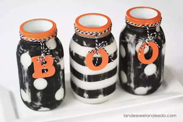 Halloween painted mason jars