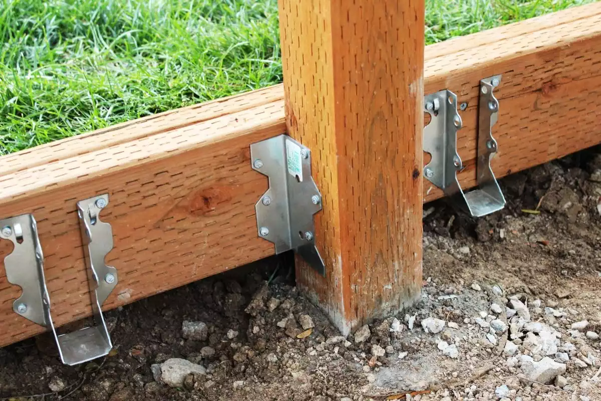 How to Install Deck Joists 15