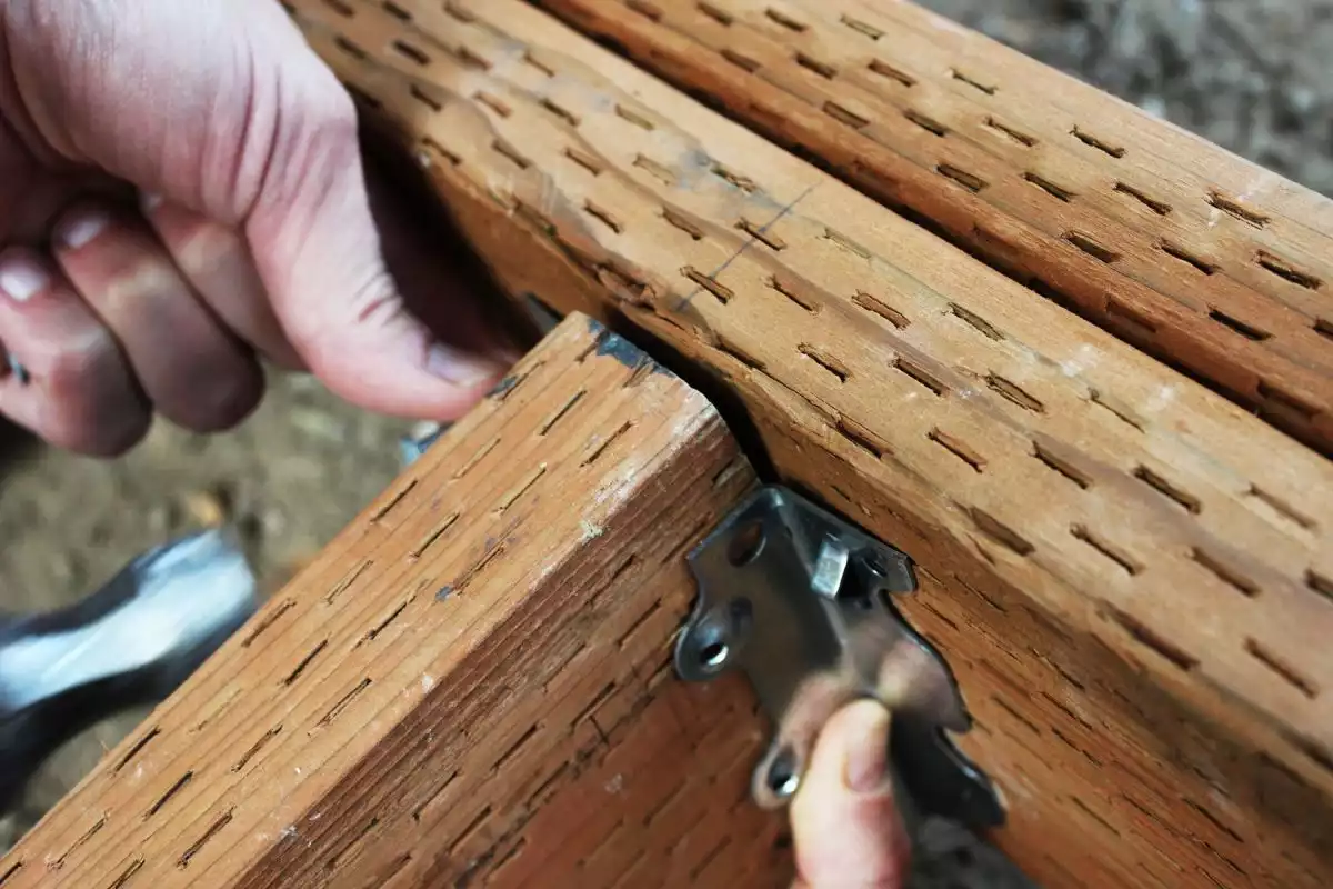 How to Install Deck Joists 5