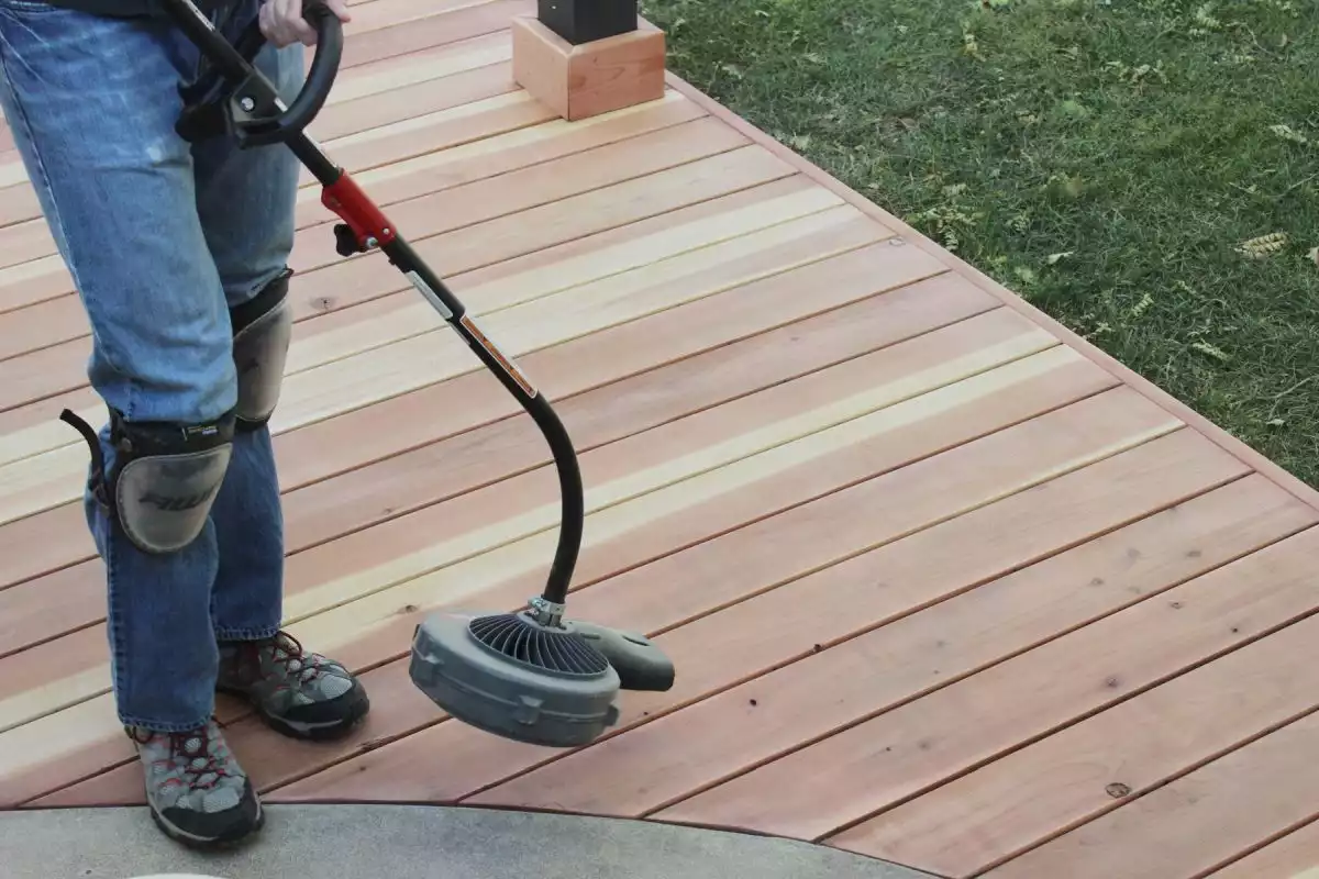 How to Stain and Seal a Redwood Deck So It Lasts Forever 14