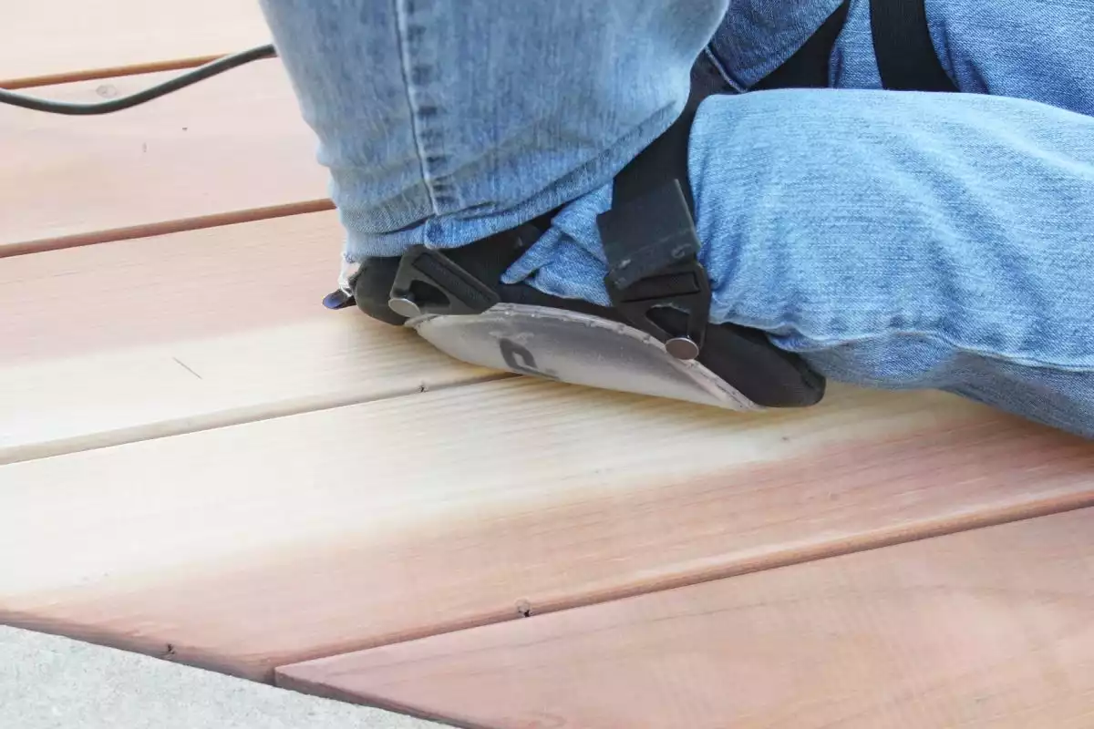 How to Stain and Seal a Redwood Deck So It Lasts Forever 6