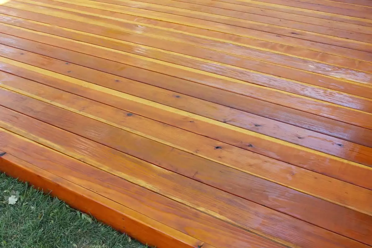 How to Stain and Seal a Redwood Deck So It Lasts Forever 2