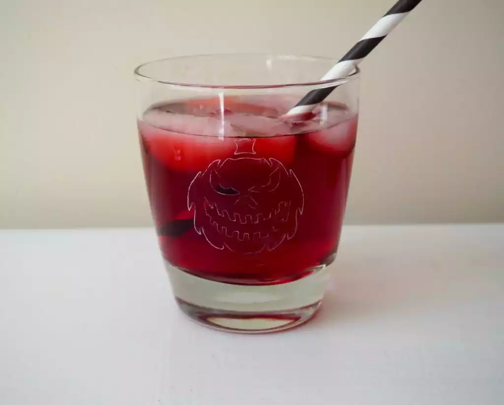 Jack O’Lantern Cocktail Glass DIY for Halloween