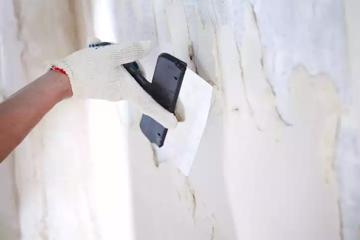 Joint Compound Vs. Spackle: Things To Consider