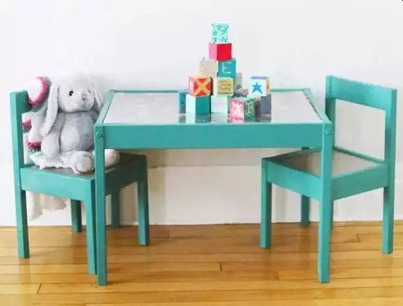 Kids table set makeover