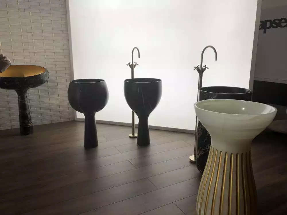 Kreo Pedestal Sink from Marble