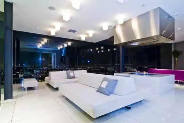 Los Angeles bachelor pad