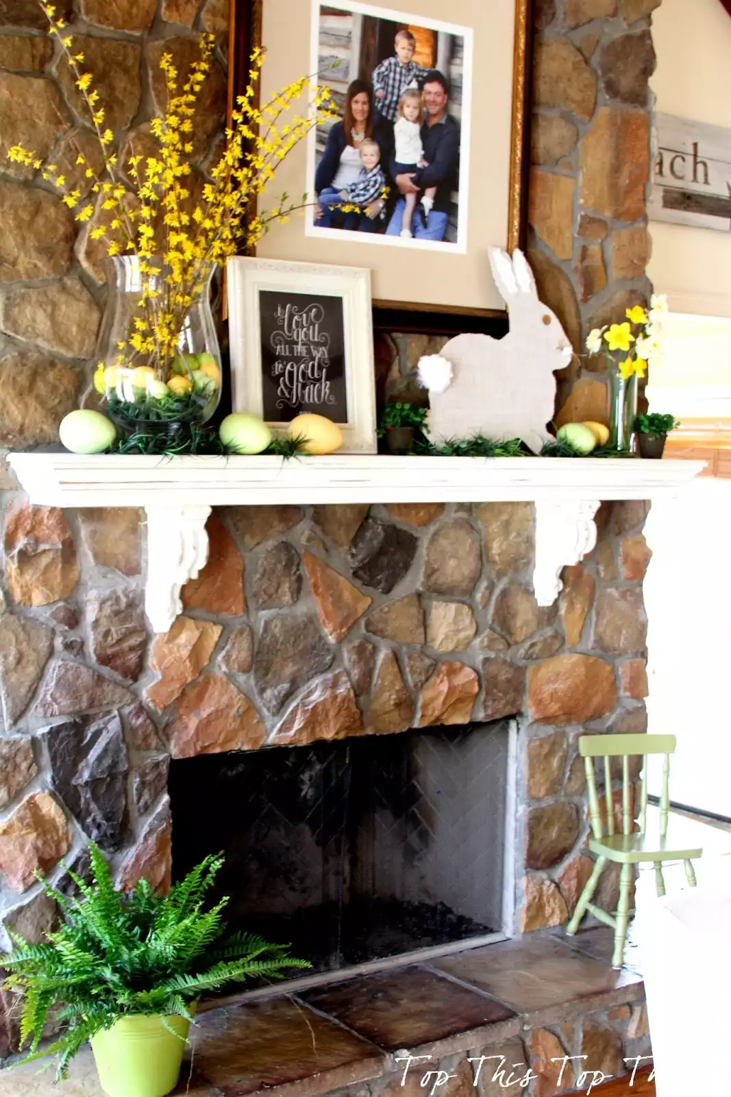 How Many Items Should Be on a Mantel?