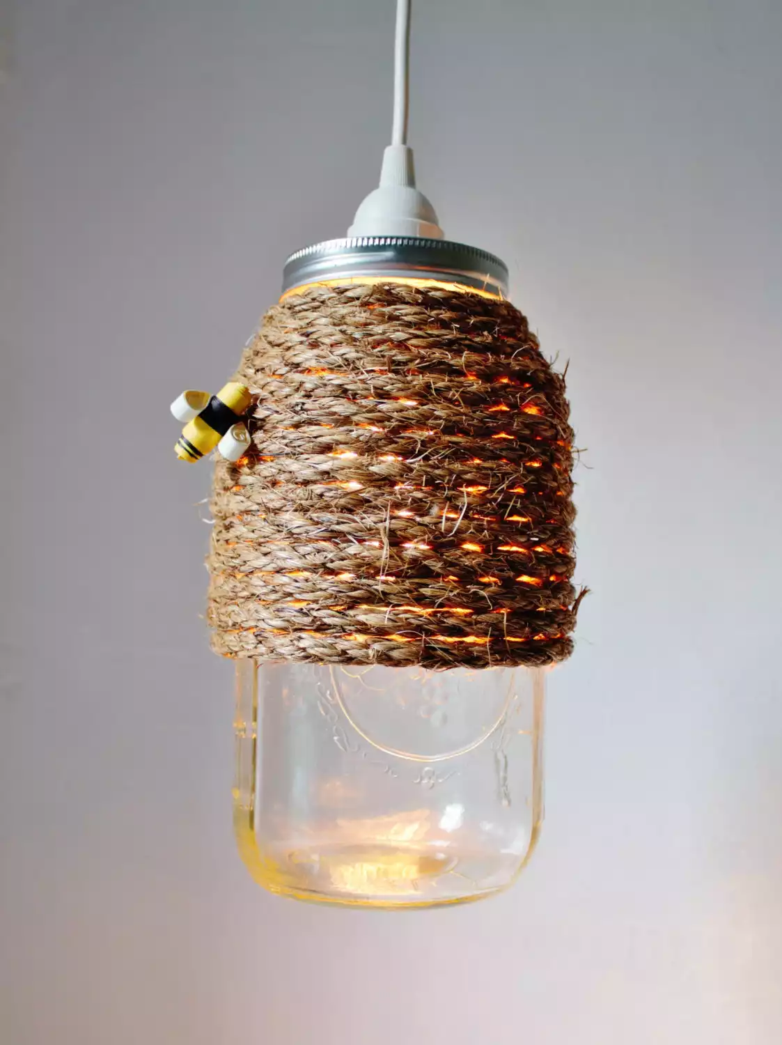 Mason jar pendant light with rope