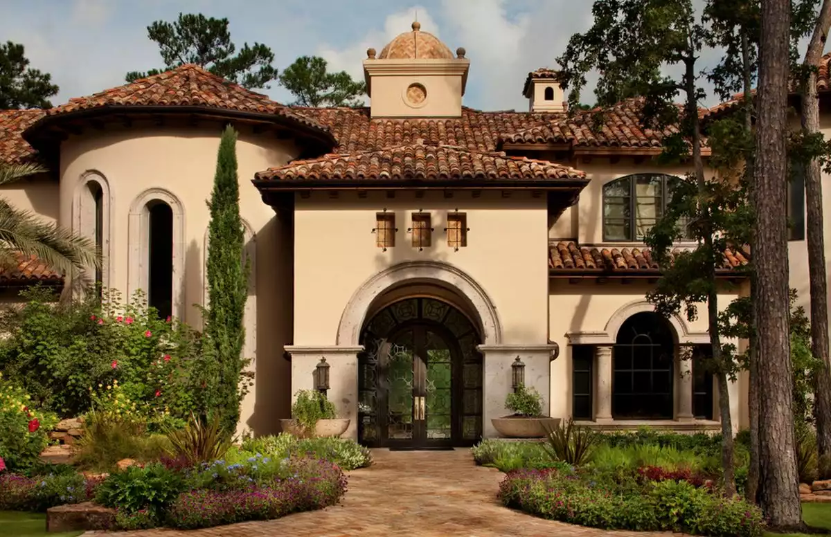 What You Need To Know About Mediterranean Style Homes