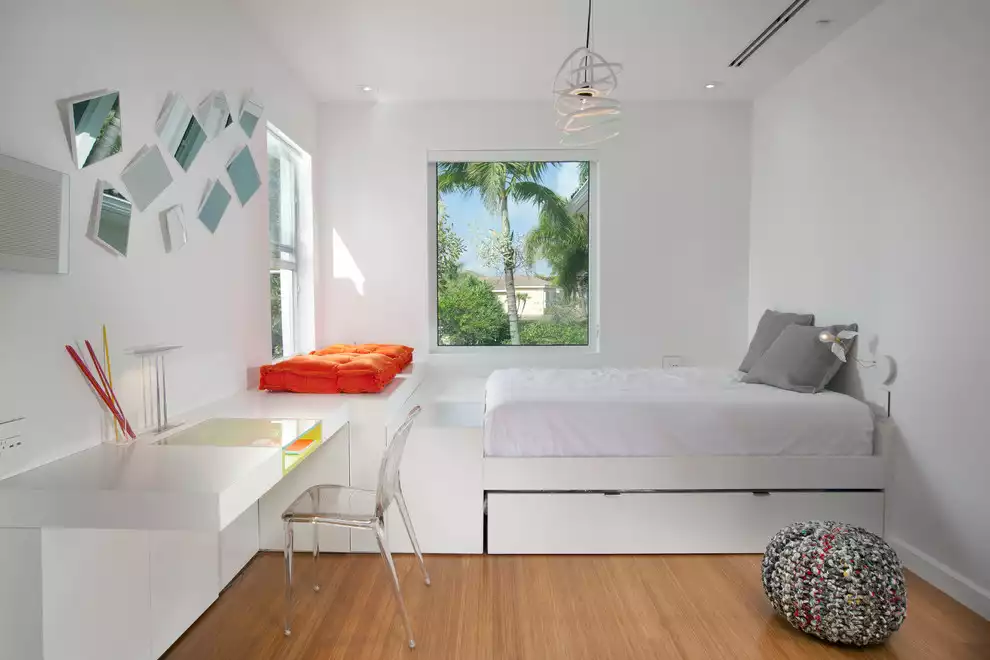 Minimal Kids Bedroom Example