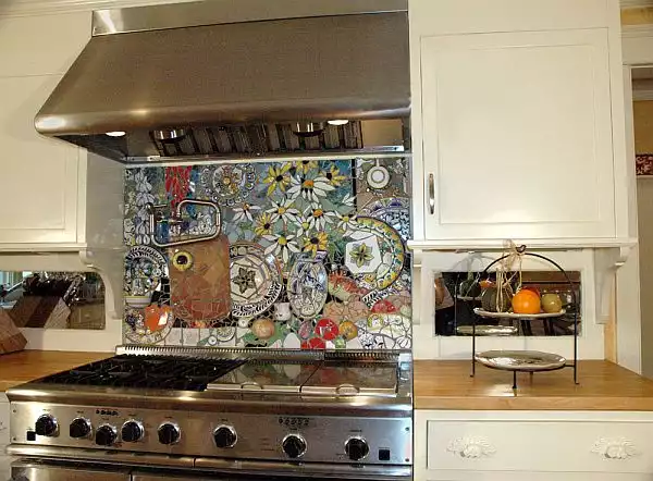 16 Wonderful Mosaic Kitchen Backsplashes