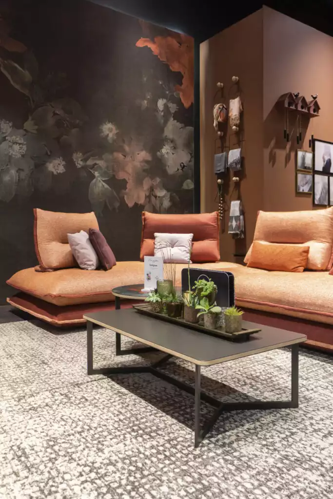 Orange color interior design for the living room 683x1024
