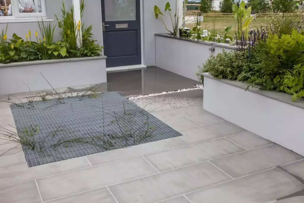 Creating Gorgeous Patios With Outdoor Porcelain Tile