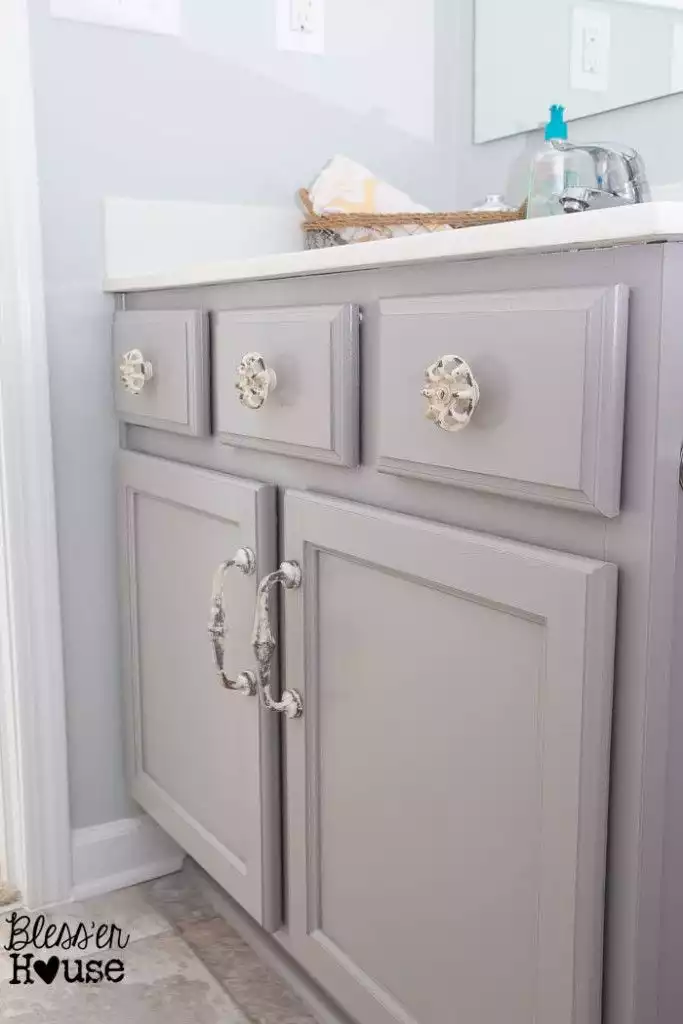 Painting cabinets diy