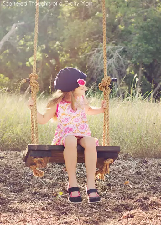 Rope tree hanging swing