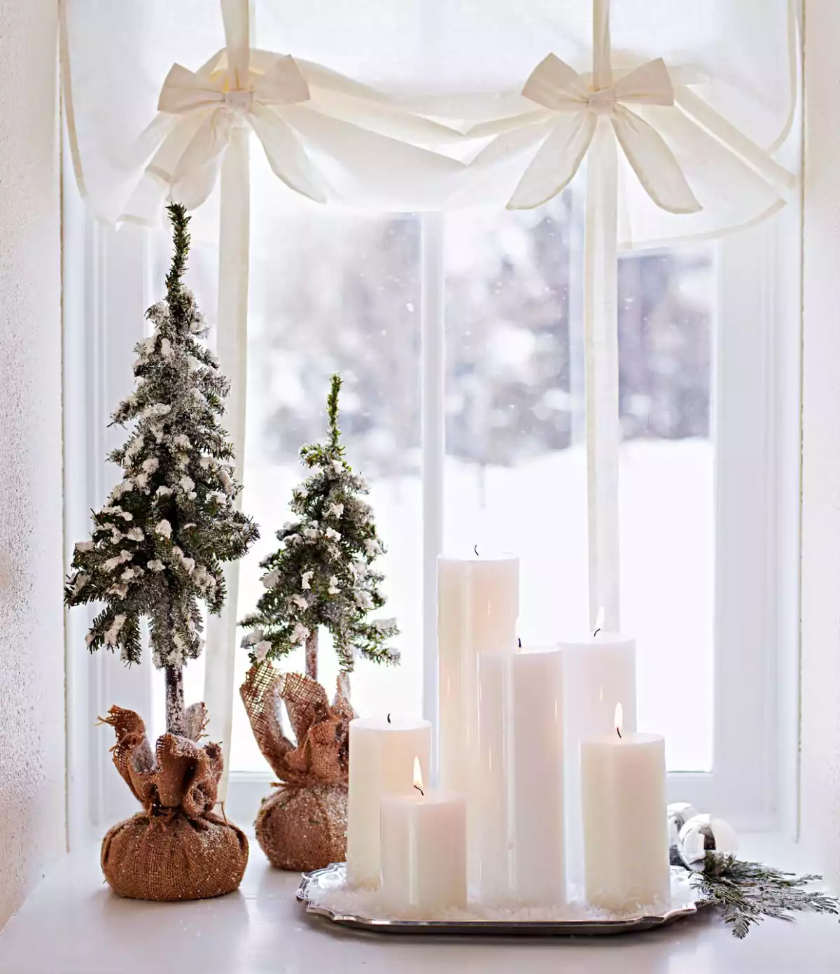 Set Up Your Holiday Décor
