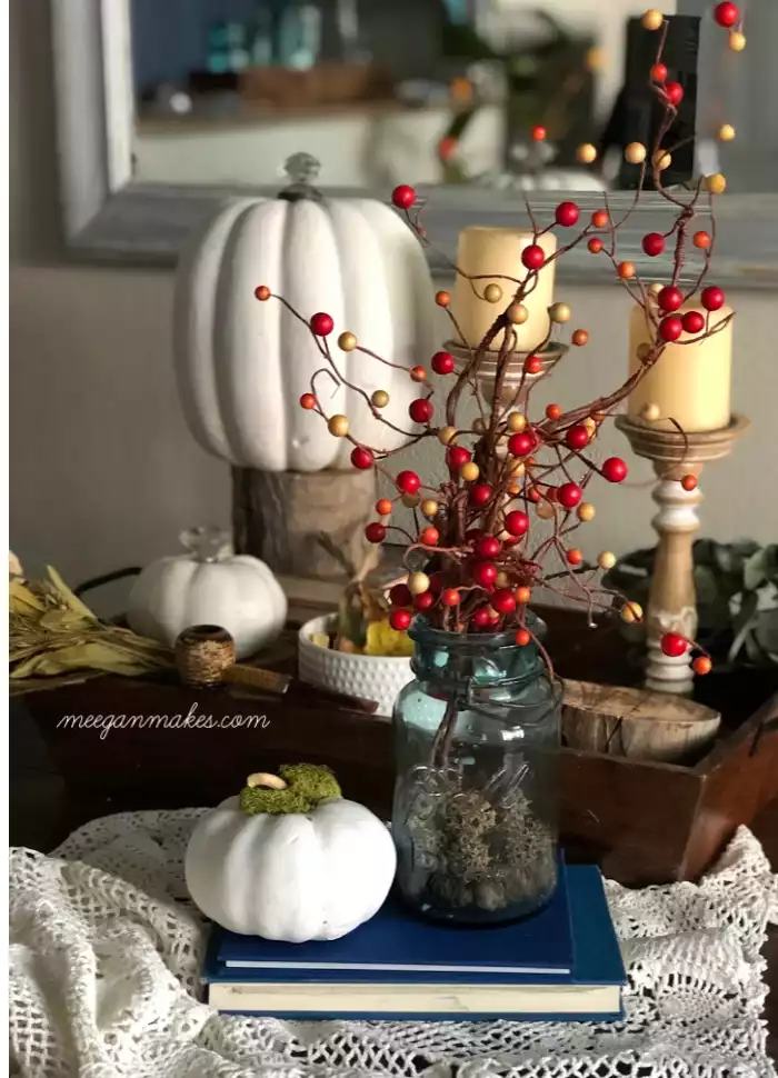 Simple and Easy Faux Berry Vine Centerpiece