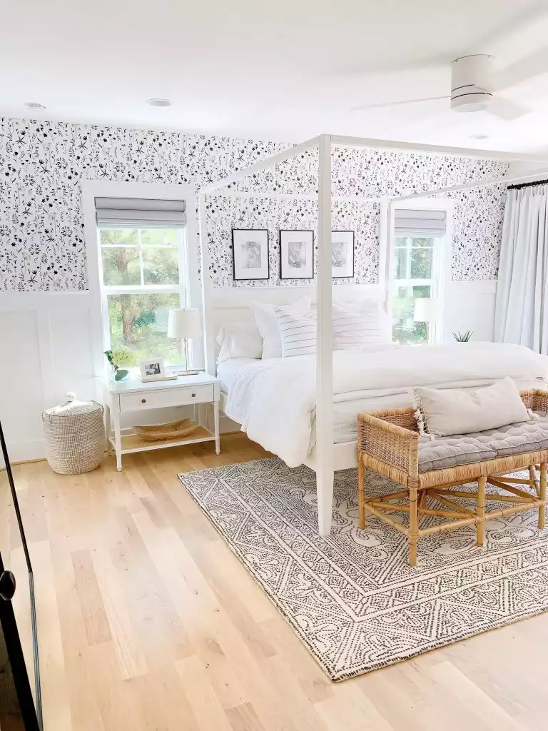 Relaxed coastal vibes with white canopy