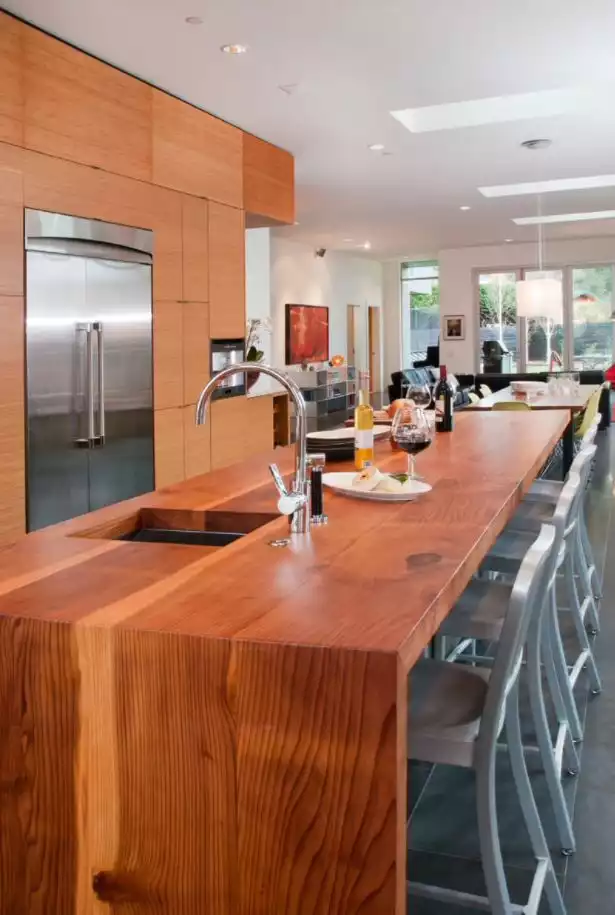 Sleek wood waterfall countertop