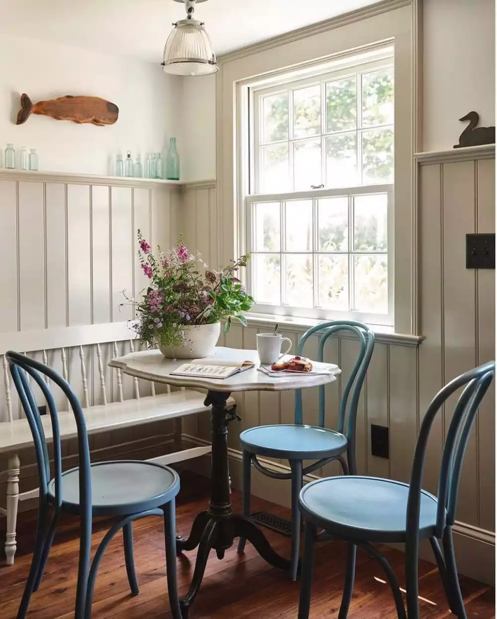 Dining Room Wainscoting: A Timeless Accent For Your Eating Space