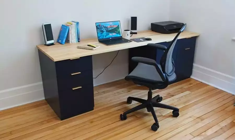 27 DIY Desk Ideas For The Home Office Of Your Dreams