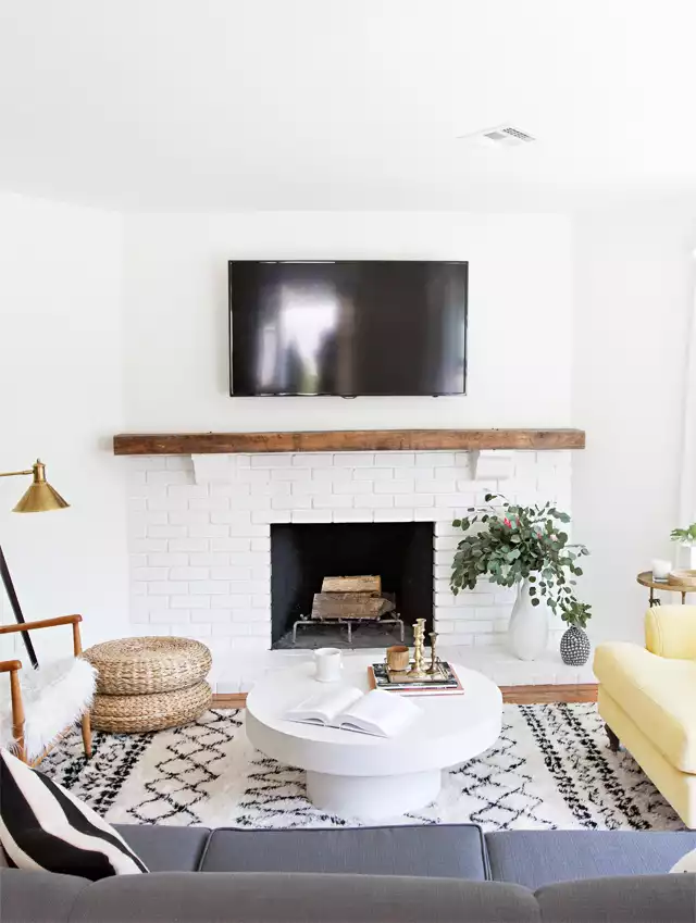 Stain Your Fireplace Mantel Shelf for a New Look