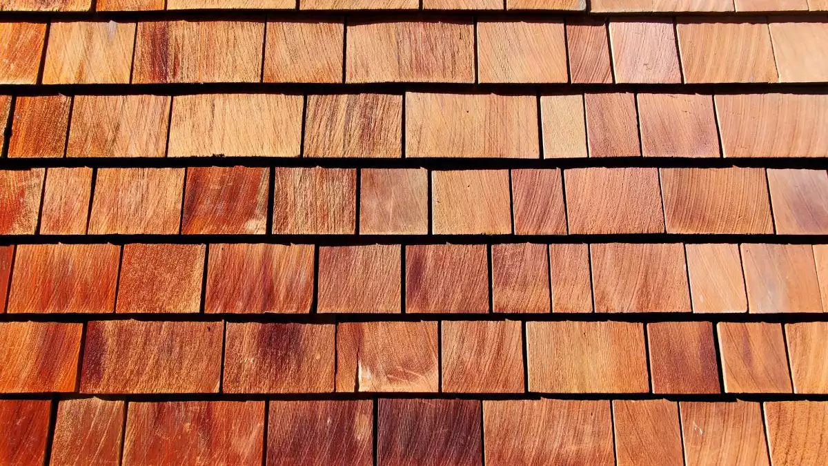 The Pros and Cons of Wood Shingles