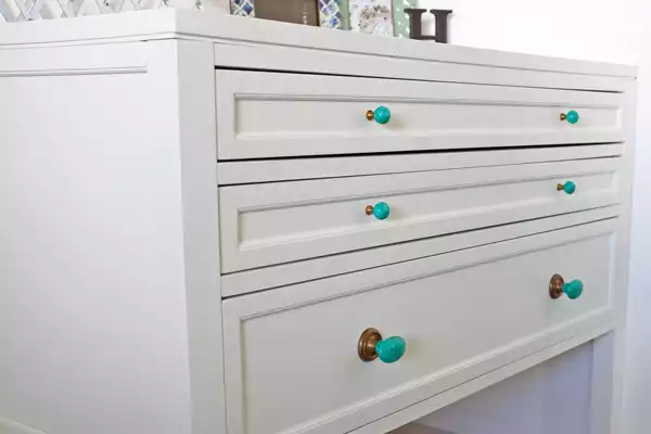 Turquoise drawer kbobs