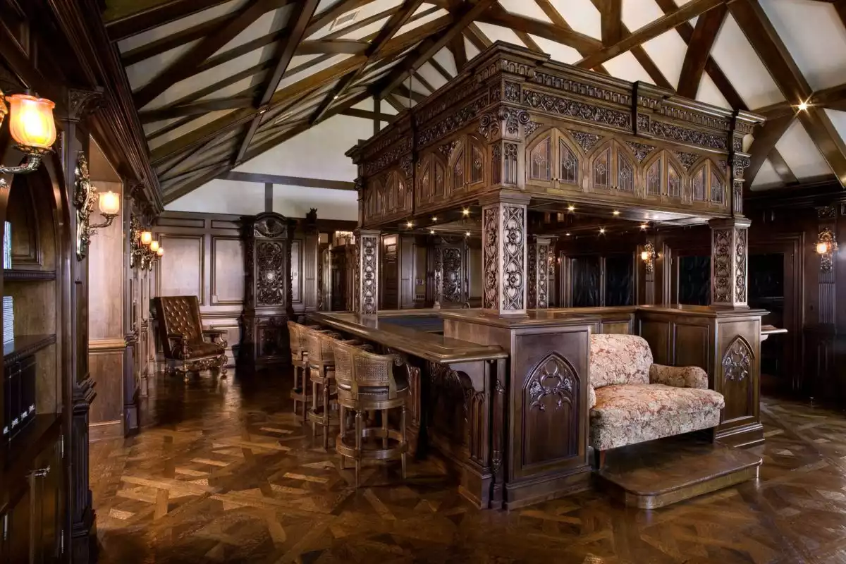 Use of Woodwork