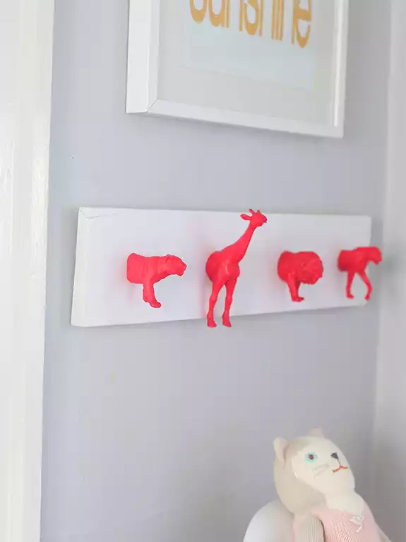 Wall hooks made from toy animals