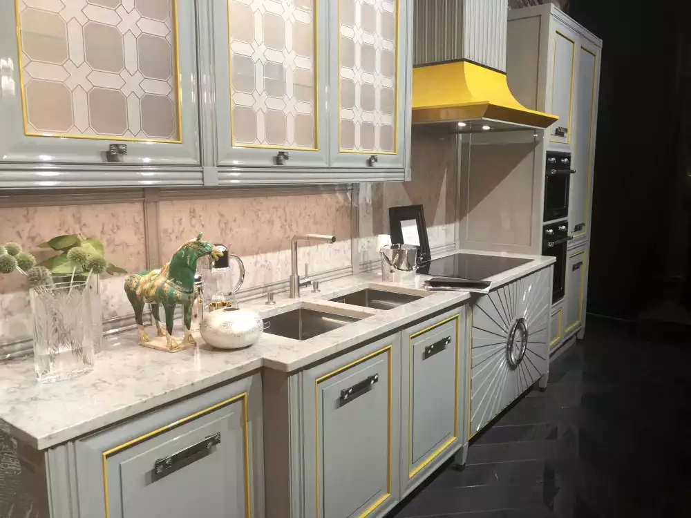 Grey and yellow for kitchen decor