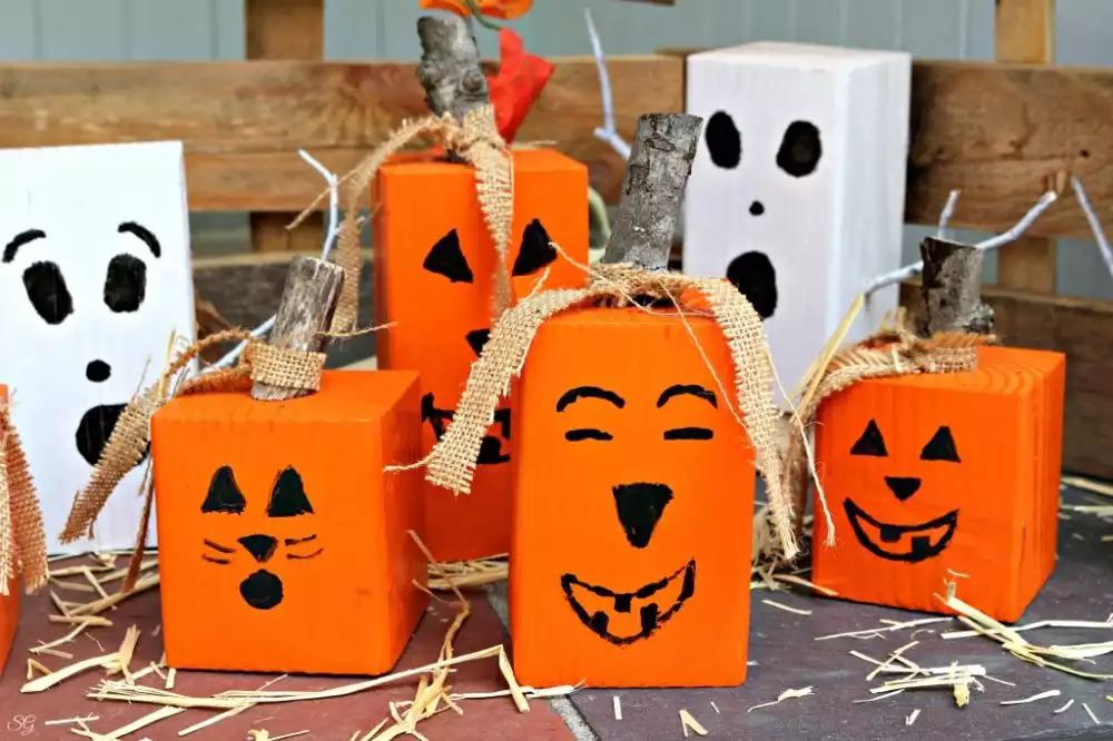 Wood Halloween Jack O Lanterns