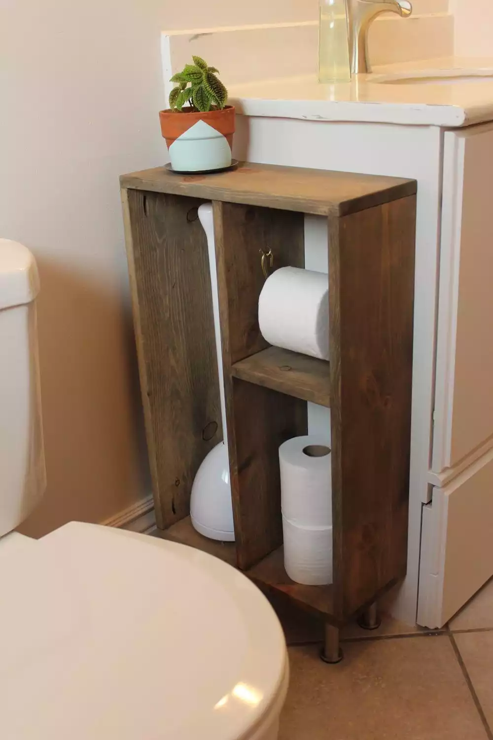 Toilet Paper Dispenser for Farmhouse Bathroom