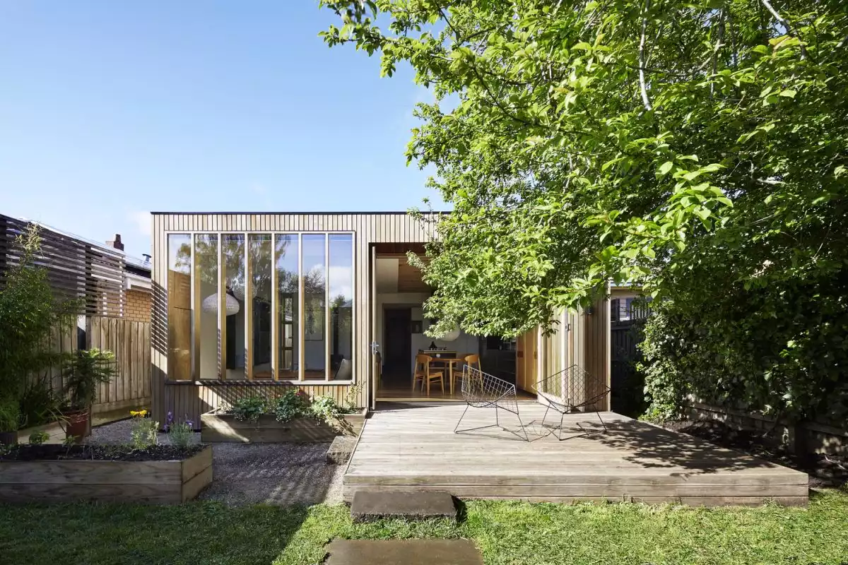 Wooden Box House flat Roof