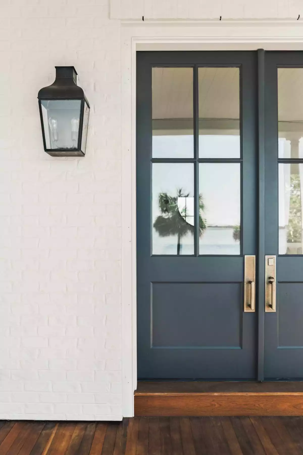 Wrought Iron 2124-10 by Benjamin Moore