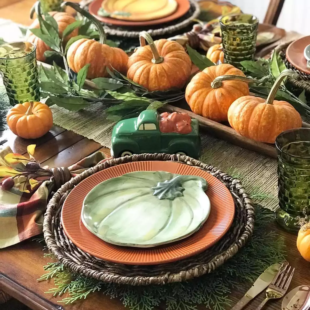 Pumpkin-Themed Centerpiece