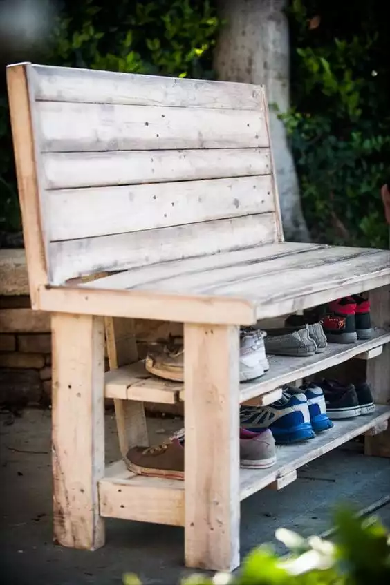 bench with shoe storage