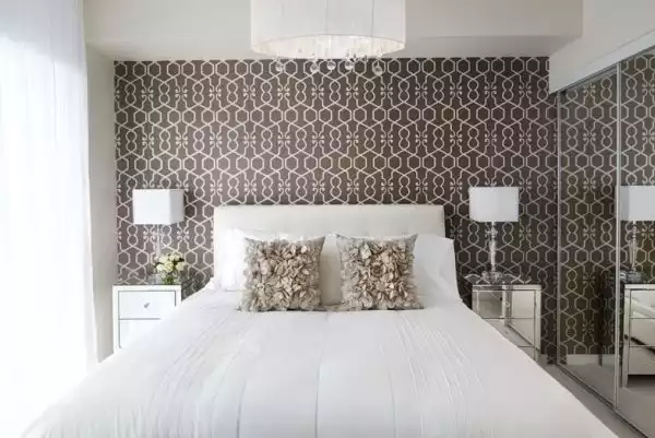 What You Need to Consider When Wall Papering a Bedroom