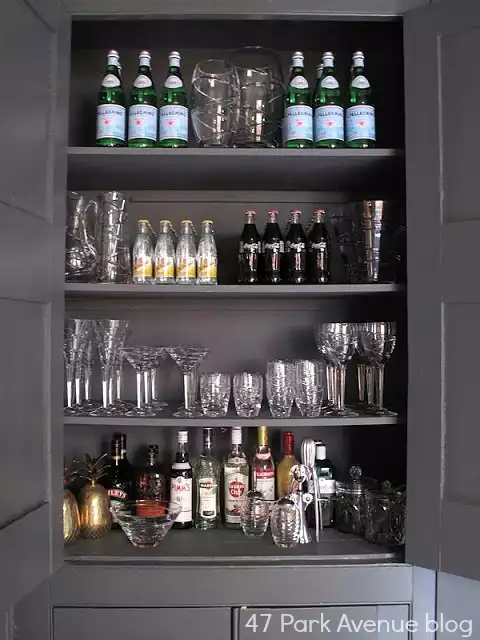 Built in shelves bar