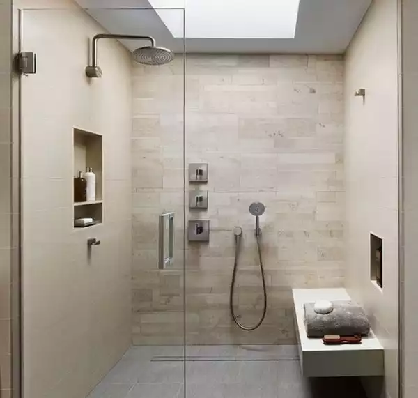 Contemporary shower