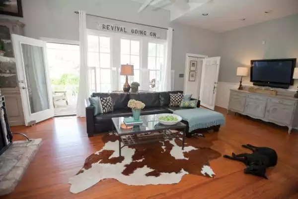 Country room featuring cowhide rug