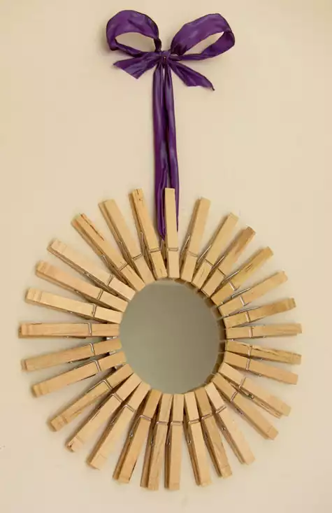 Cpmirror hanging