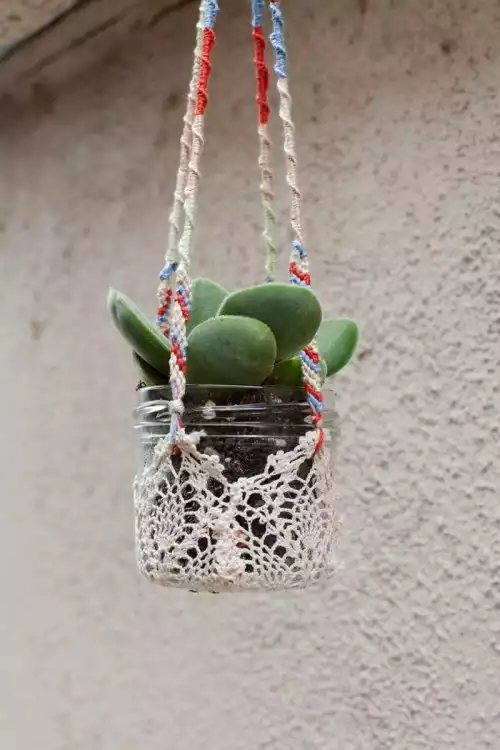 A Few Original DIY Ways Of Displaying Hanging Planters