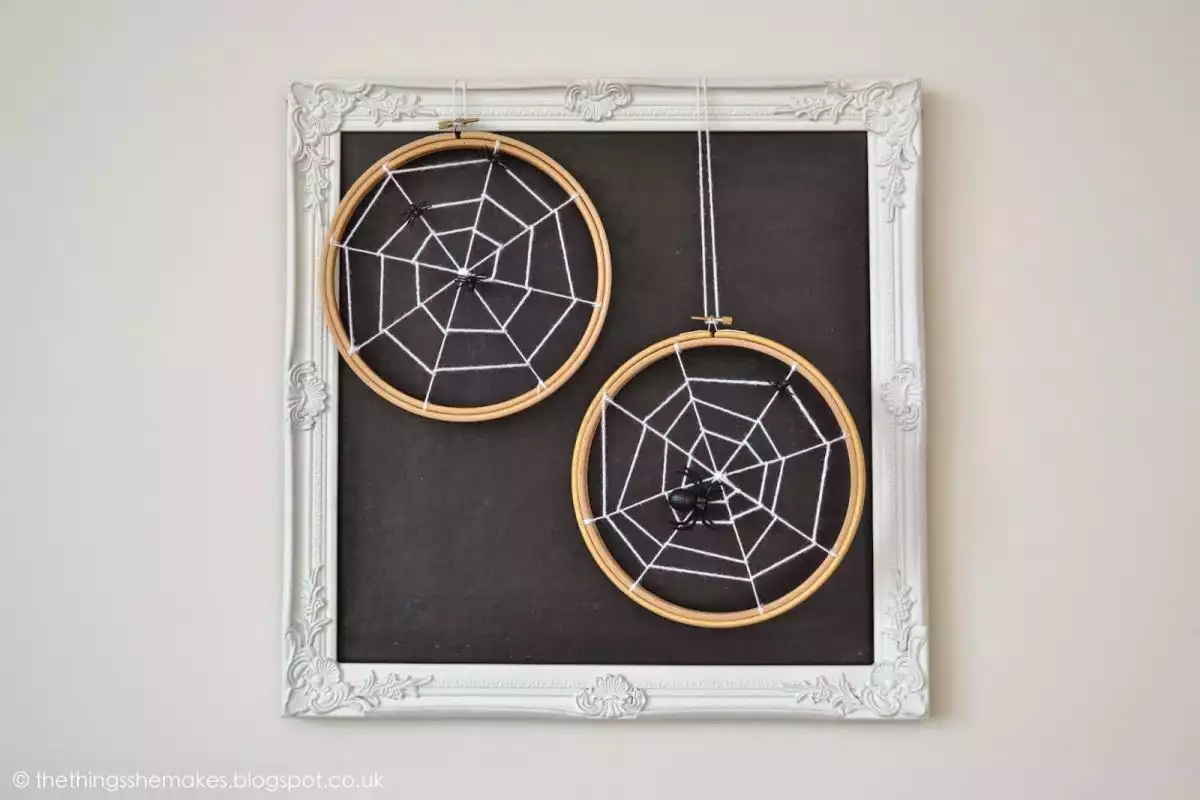 embroidery hoop spider web