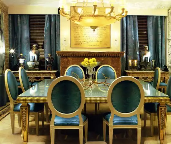 Gold dining room