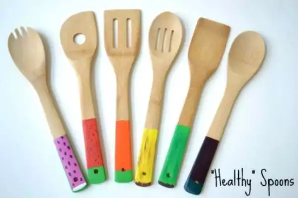 Painted Wooden Spoons Add Fun To The Kitchen